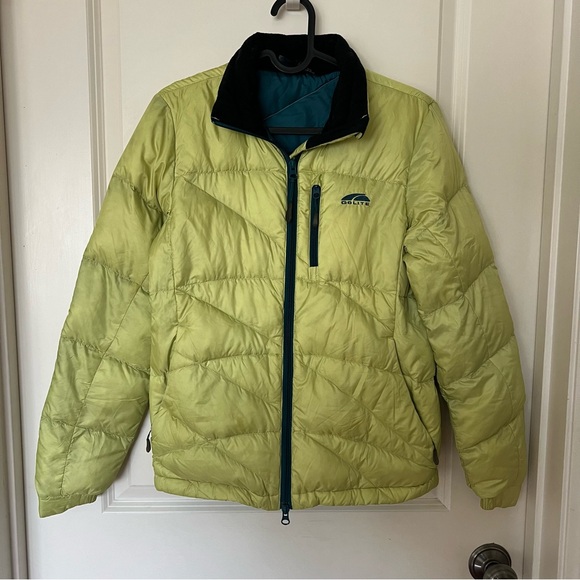 Green Women’s GoLite Puffer Jacket - Picture 1 of 6